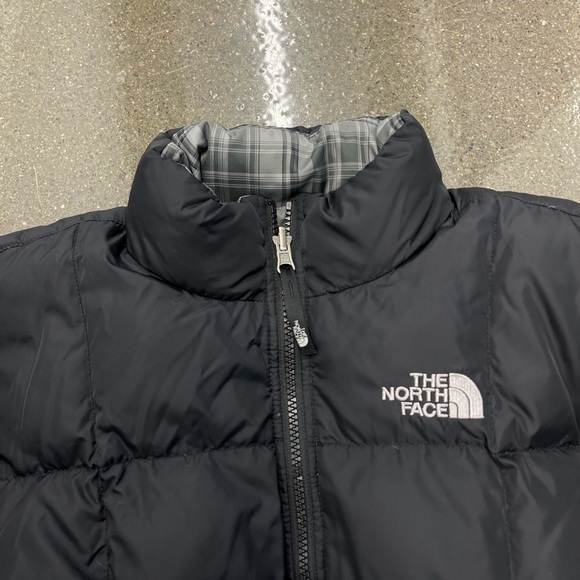 The North Face Boys Nutpse Jacket - Picture 2 of 12